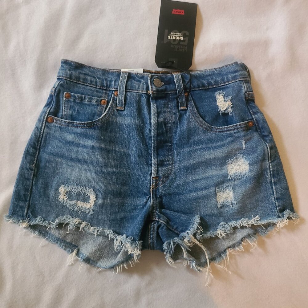 NWT Levi's Premium 501 Blue Denim High Rise Jean Shorts Distressed Style - Picture 5 of 5